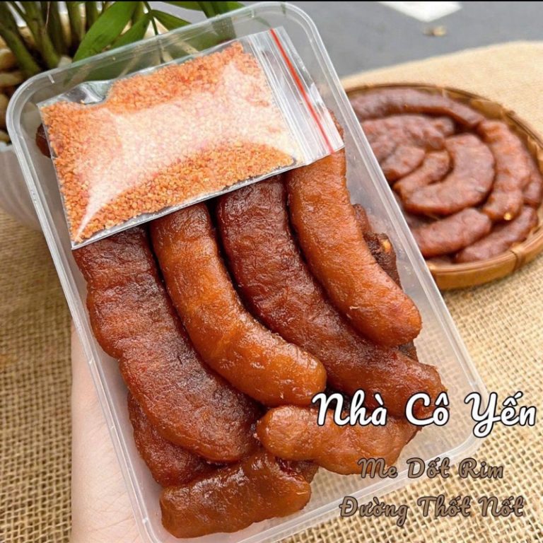 Khám Phá Hương Vị Ngọt Ngào: Mình Thử Mứt Dừa Cô Yến – Có Thật Là Ngon Như Lời Đồn?
